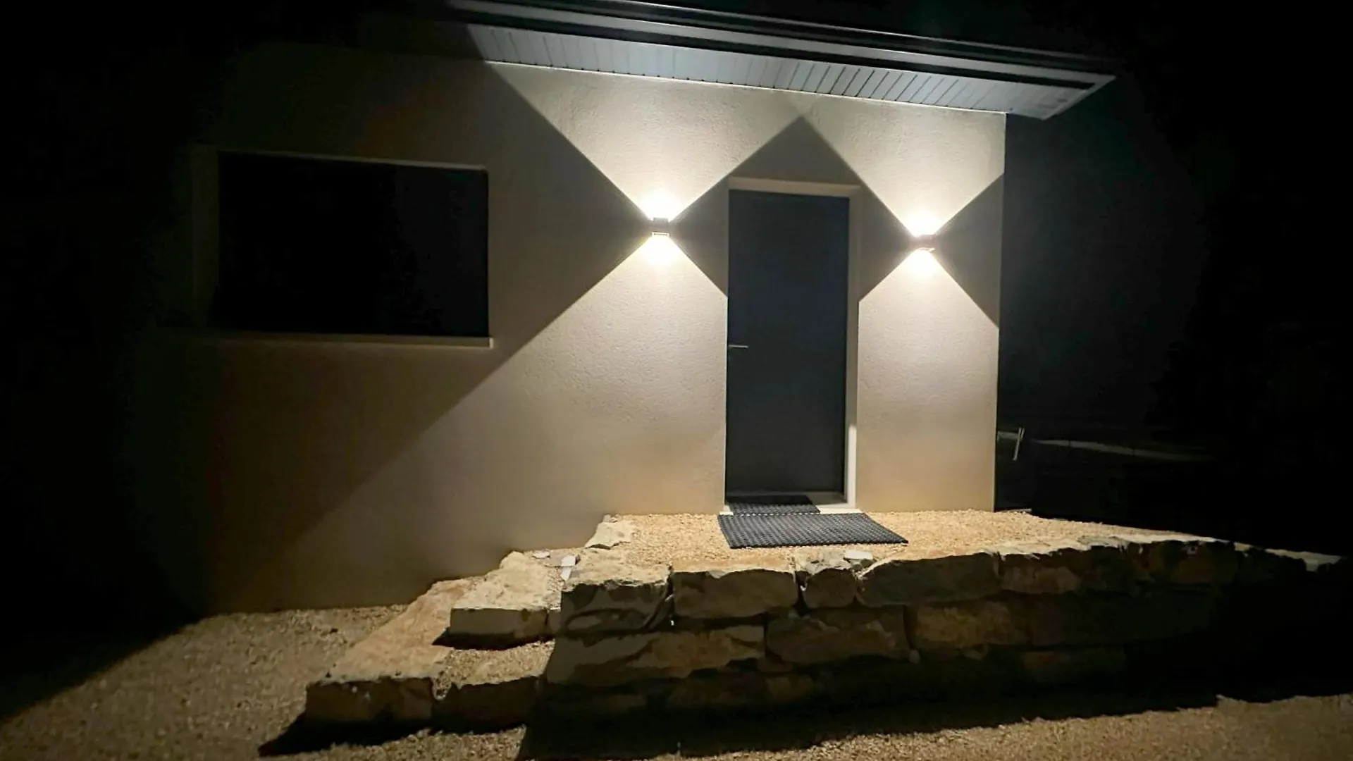 Villa Dyane Salavas 0*,